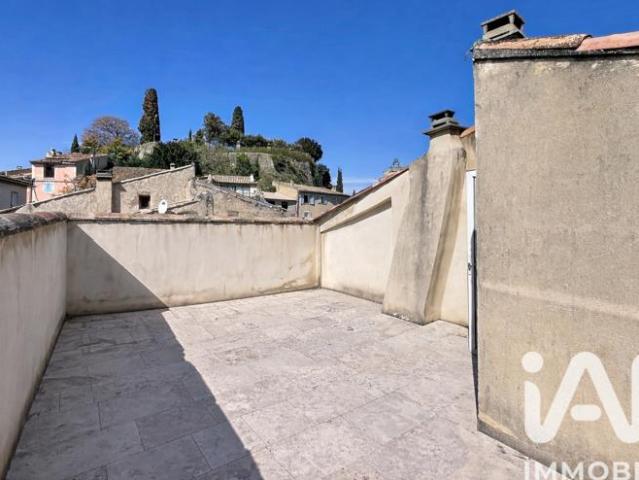 Maison vente à Carpentras, Entrechaux