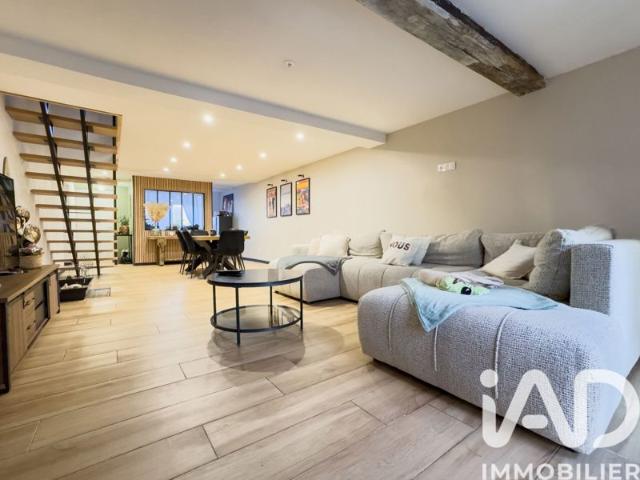 Maison vente à Charleville-Mézières, Montcornet