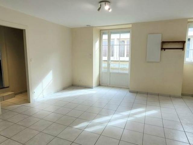Maison vente à Poitiers, Nouaillé-maupertuis