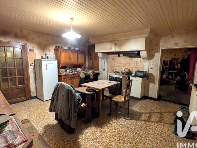 Maison vente à Vesoul, Confracourt