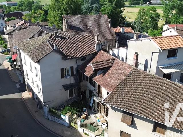 Maison vente à Aurillac, Saint-constant