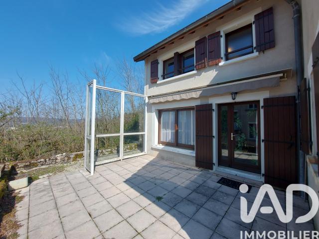 Maison vente à Lons-le-Saunier, Orgelet