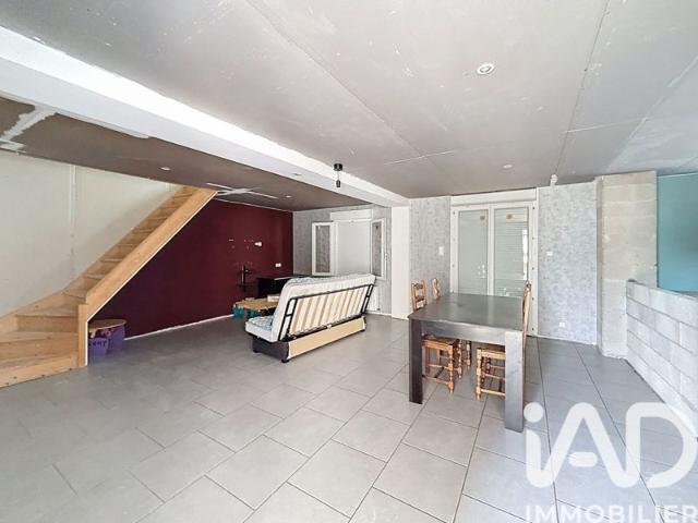 Maison vente à Sens, Villemanoche