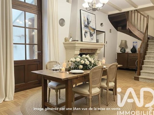 Maison vente à Cognac, Saint-même-les-carrières