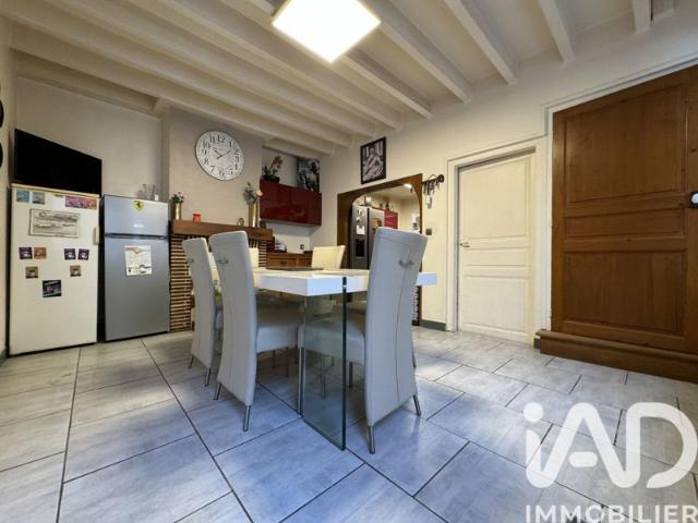 Maison vente à Châteaudun, Unverre