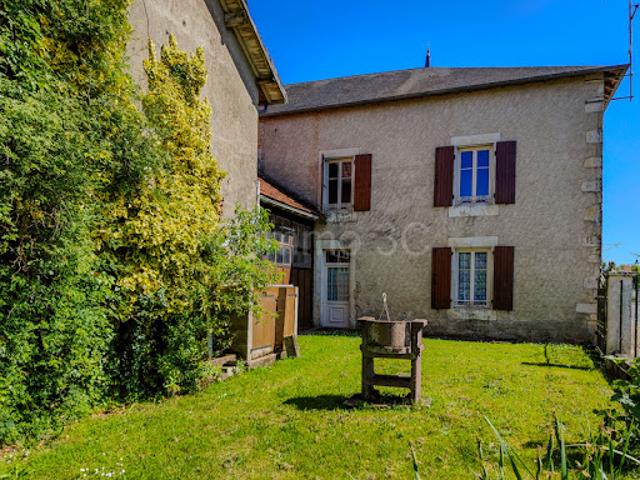 Maison vente à Montmorillon, Champagné-le-sec