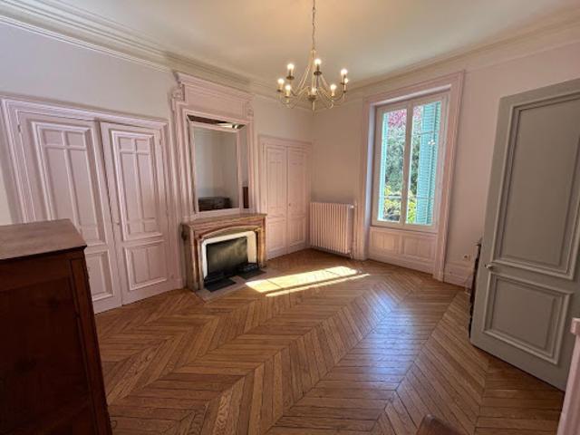 Maison vente à Bourg-en-Bresse, Bourg-en-bresse