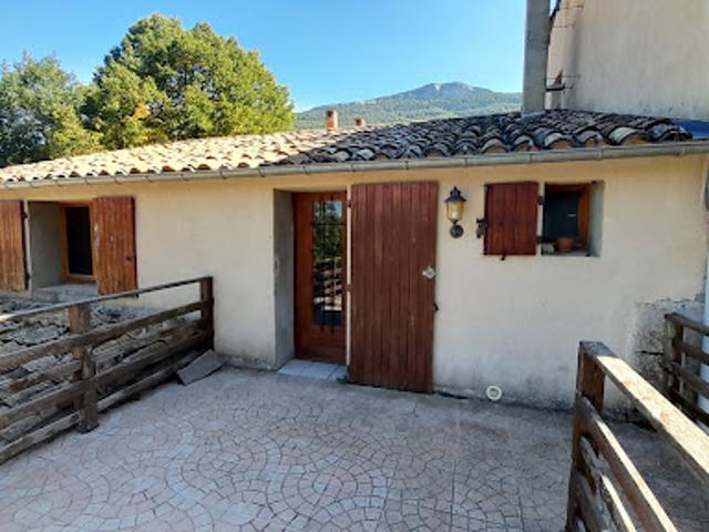 Maison vente à Die, Charens