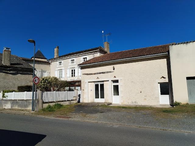 Maison vente à Montmorillon, Bouresse