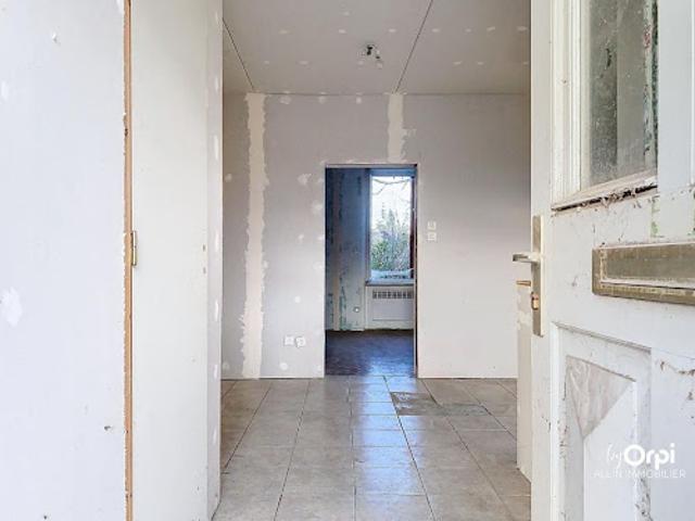Maison vente à Montluçon, Commentry