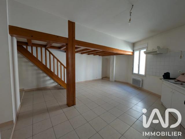 Maison vente à Saint-Martin, Cognac