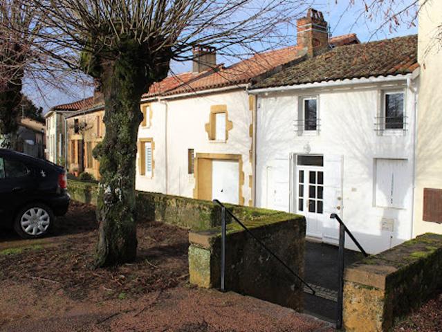 Maison vente à Montmorillon, Availles-limouzine