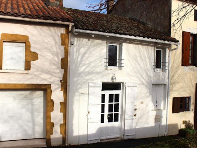 Maison vente à Montmorillon, Availles-limouzine