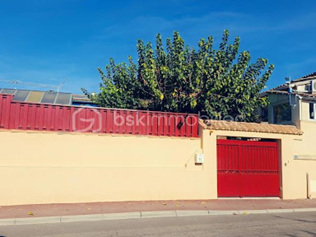 Maison vente à Nîmes, Aubord