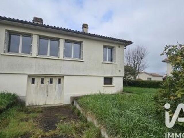 Maison vente à Confolens, Courcôme