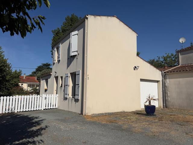 Maison vente à Saintes