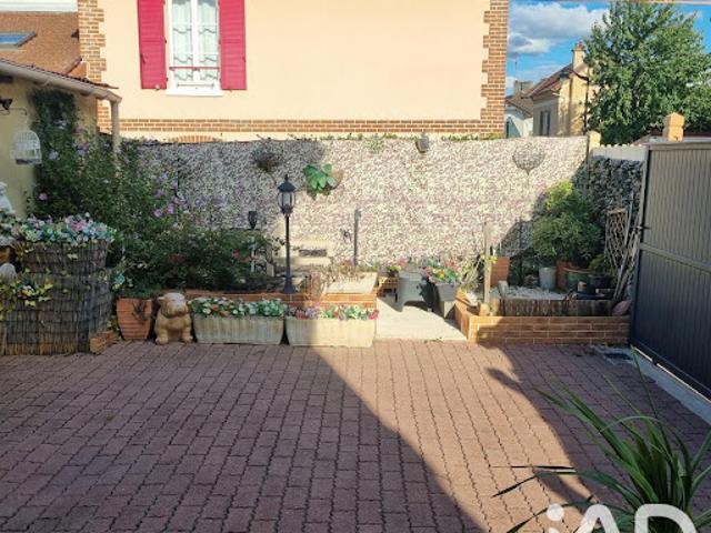 Maison vente à La Cité Ouvrière, Noisiel