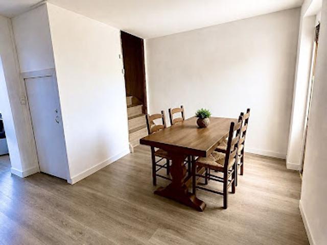 Maison vente à Valenciennes, Beuvrages