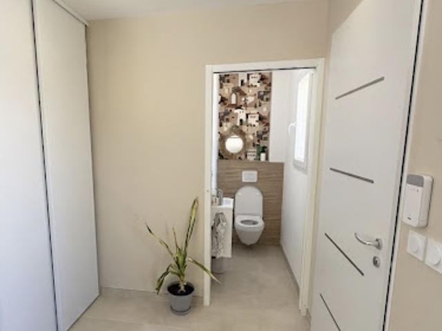 Maison vente à Nîmes, Langlade