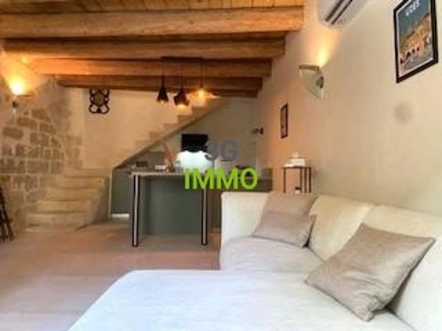 Maison vente à Nîmes, Uzès