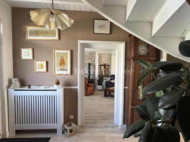 Maison vente à Keraleon, Plomodiern