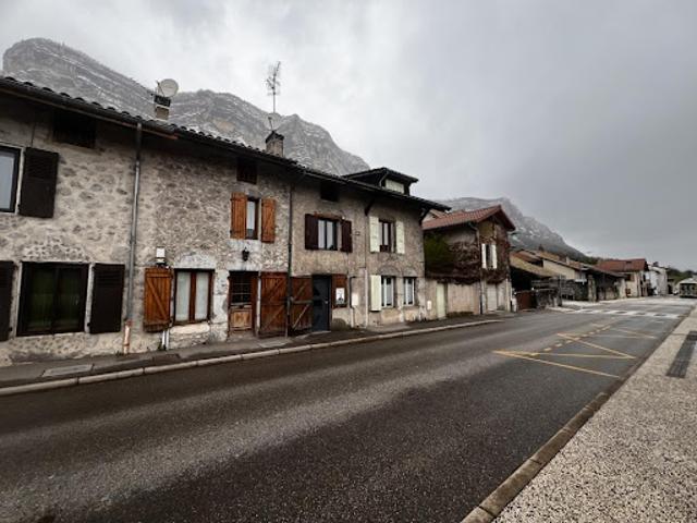 Maison vente à Grenoble, Crolles
