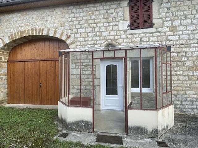 Maison vente à Lons-le-Saunier, Champrougier