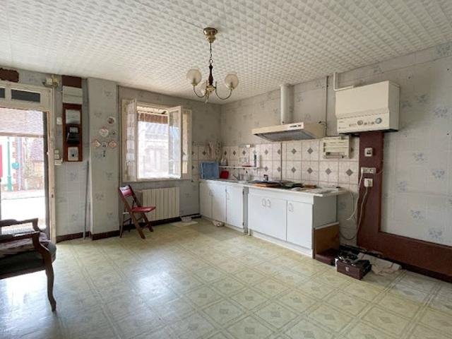 Maison vente à Nogent-le-Rotrou, Chapelle-royale