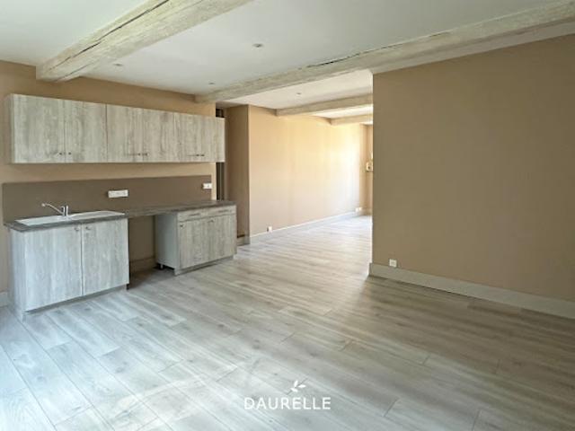 Maison vente à Arles, La Salle Les Alpes