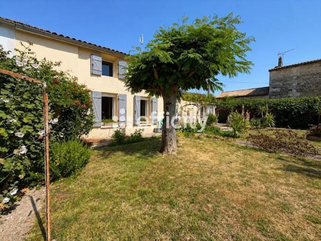 Maison vente à Saintes
