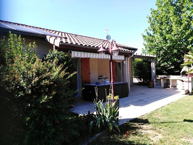 Maison vente à France métropolitaine, Charmes-sur-l'herbasse
