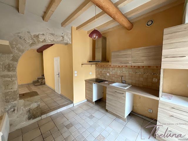 Maison vente à France métropolitaine, Comps