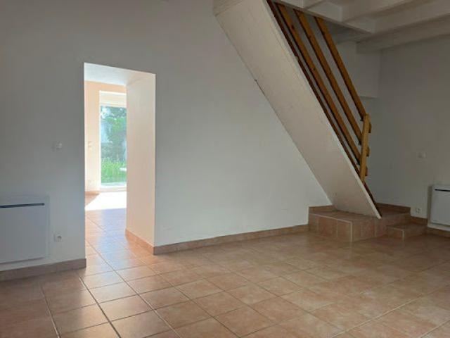 Maison vente à Saintes, Pont-l'abbé-d'arnoult