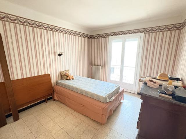 Maison vente à Nîmes, La Calmette
