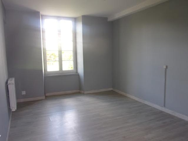 Maison vente à Niort, La Foye-monjault