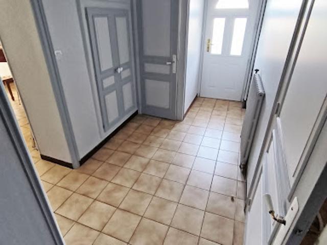 Maison vente à Fontenay-le-Comte, Montournais