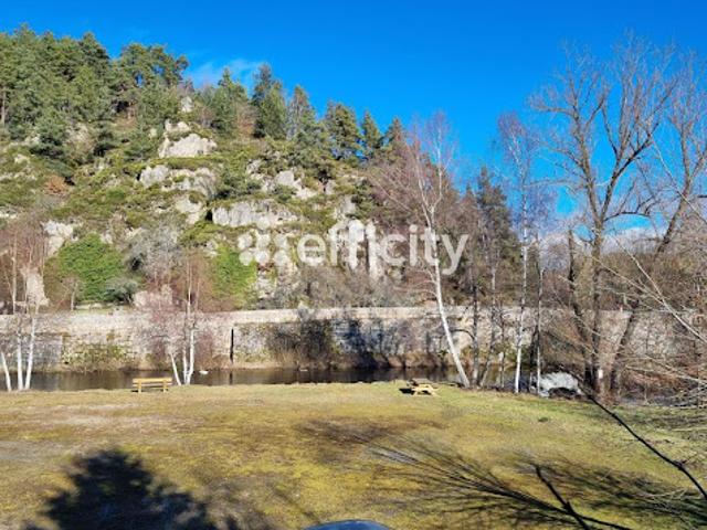 Maison vente à Mende, Rimeize