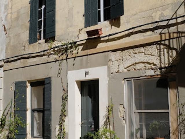 Maison vente à La Roquette, Arles