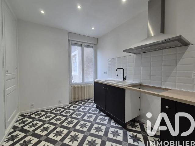 Maison vente à Auxerre, Seignelay