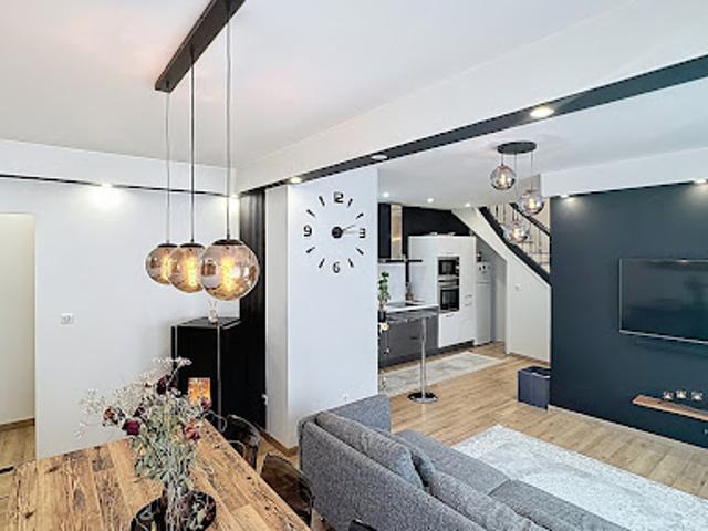 Maison vente à Saint-germain-de-joux, La Voute