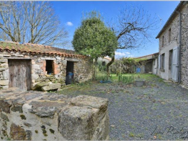 Maison vente à La Roche-sur-Yon, Montaigu