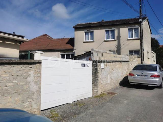 Maison vente à Beauvais, Esches