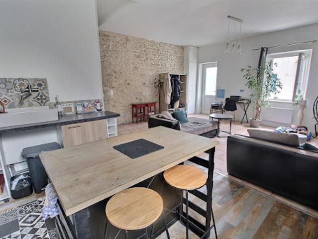 Maison vente à La Richarde, Mortagne-sur-gironde