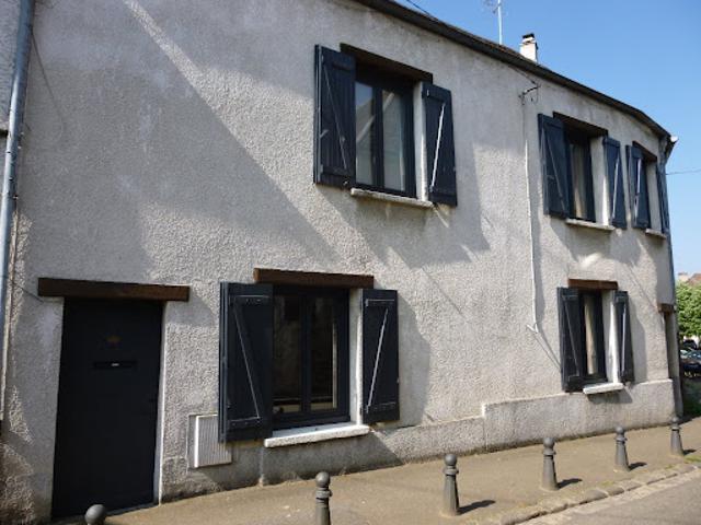 Maison vente à Versailles, Châteaufort
