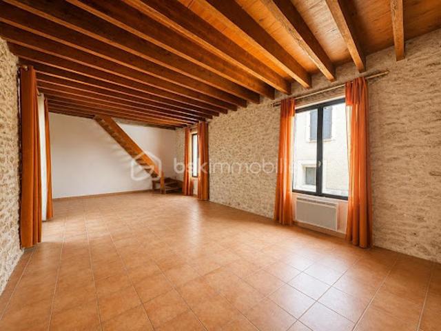 Maison vente à Saint-Eutrope, Linas
