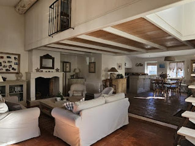 Maison vente à Aix-en-Provence, Lambesc