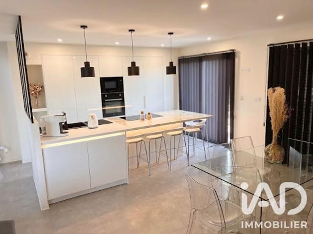 Maison vente à Angers, Montreuil-juigné