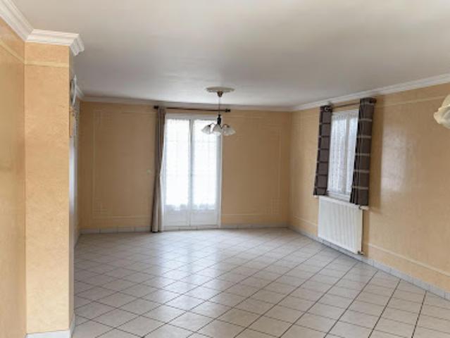 Maison vente à Nontron, La Coquille