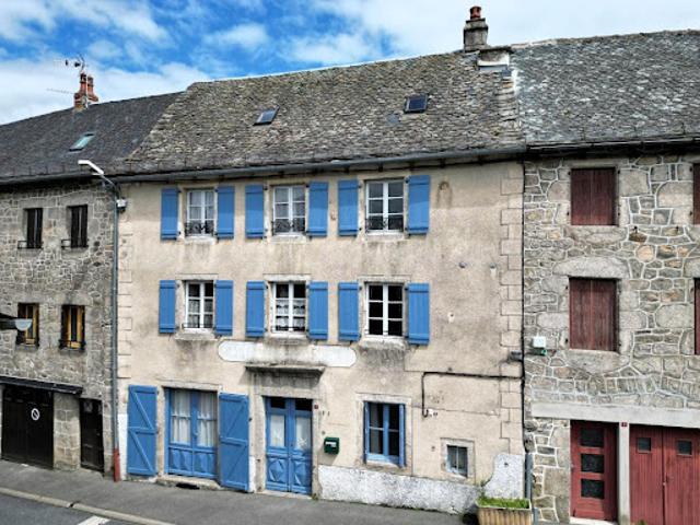 Maison vente à Montézic