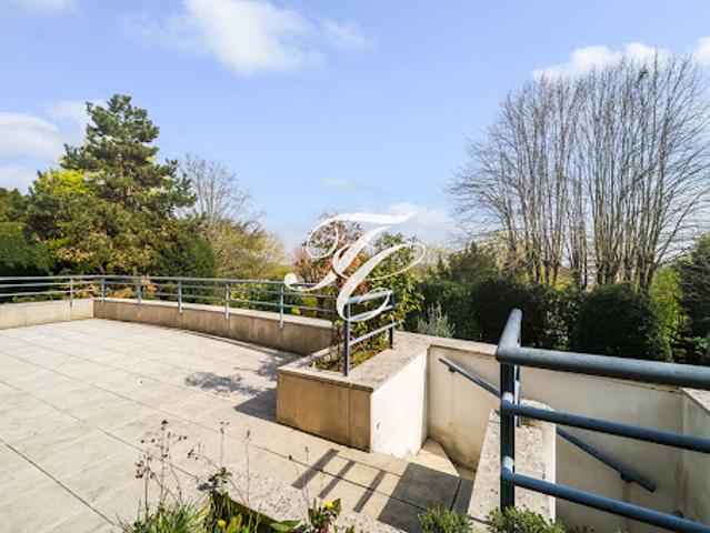 Maison vente à Nanterre, Saint-cloud